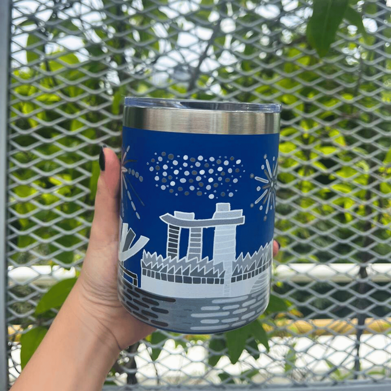 The Festive Bayfront Insulated Mug